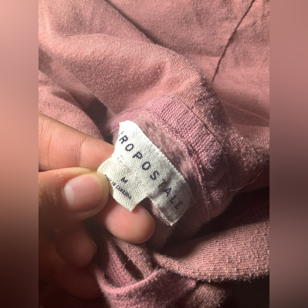 Size M - Picture 2 of 3